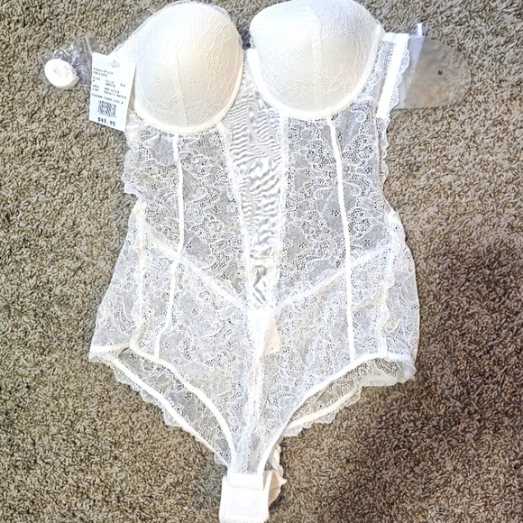 Fashion Forms Lace Backless Strapless Bridal Bodysuit - Picture 3 of 7